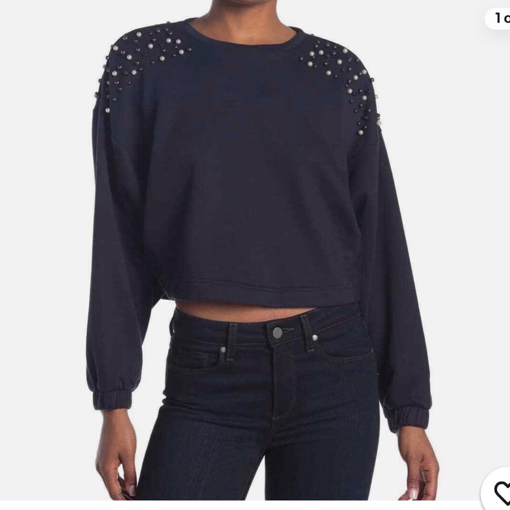 14 & Union Faux Pearl Crew Neck in Black - Picture 5 of 6
